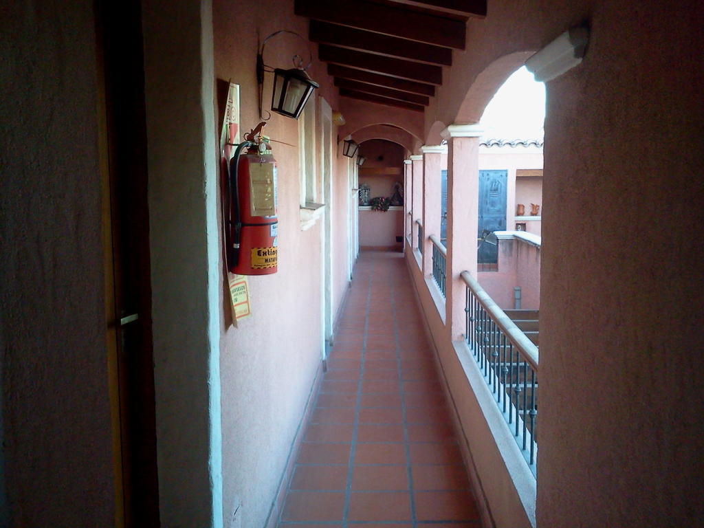 Hostal Terrazas Del San Bernardo サルタ エクステリア 写真